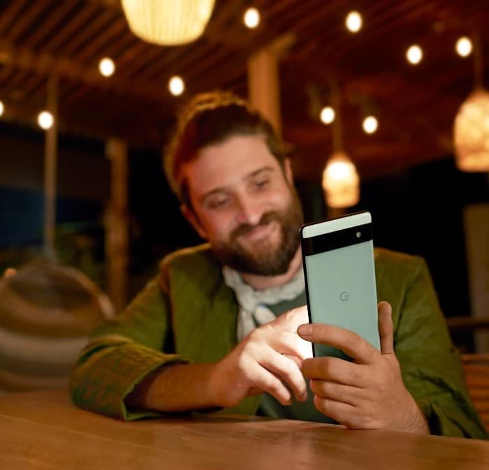 Google Pixel 6a with Powerful Tensor Chip Titan M2 | Review A man using pixel 6a